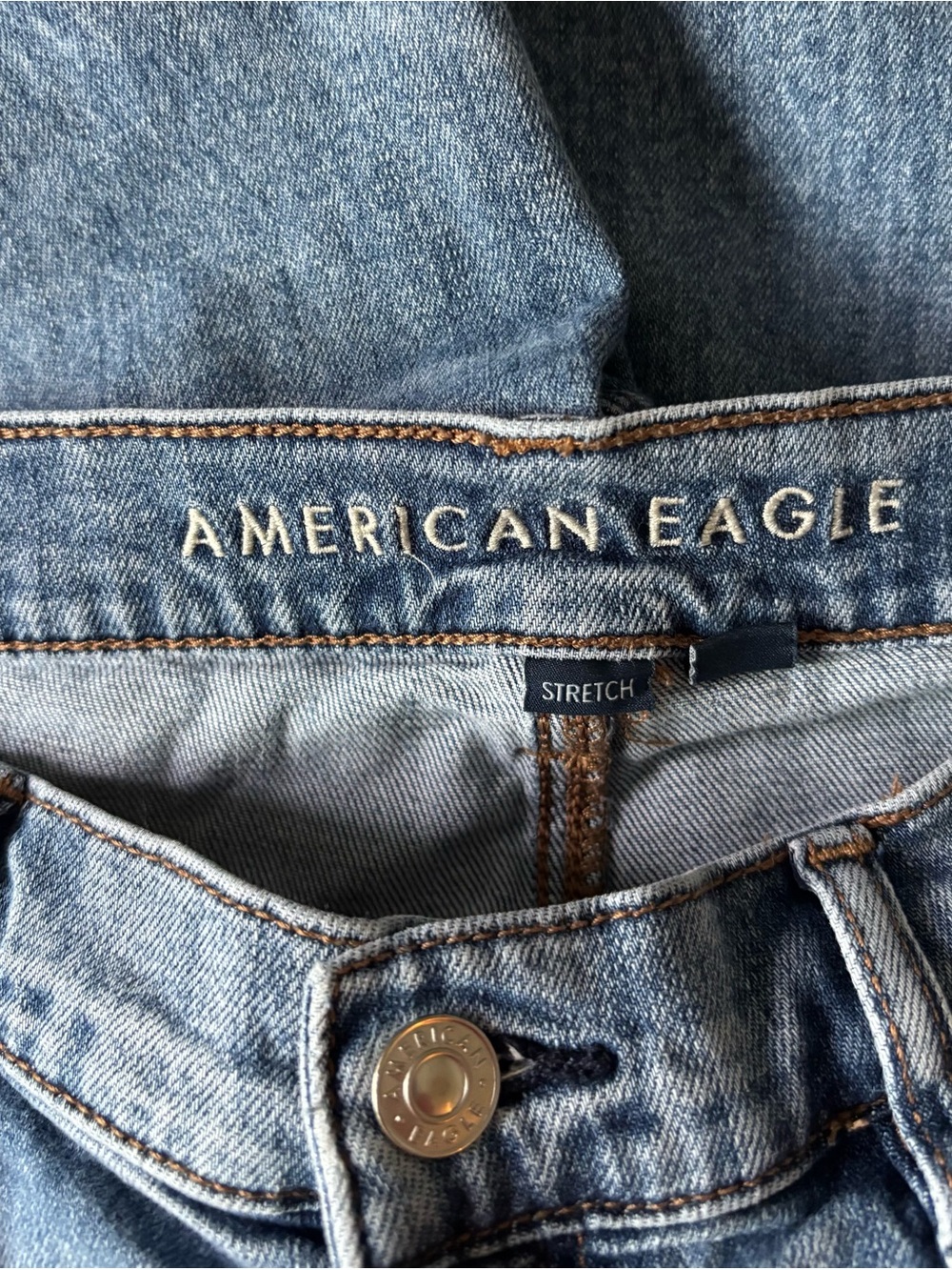 Distressed Bermuda Jean Shorts - Picture 3 of 7